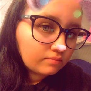 Meet your Posher, Haley